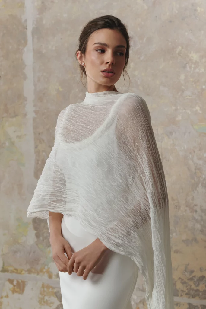 anna kara_brautatelier ried_raya_schal_cape_ivory_details_1 anna kara_brautatelier ried_raya_schal_cape_ivory_details_1