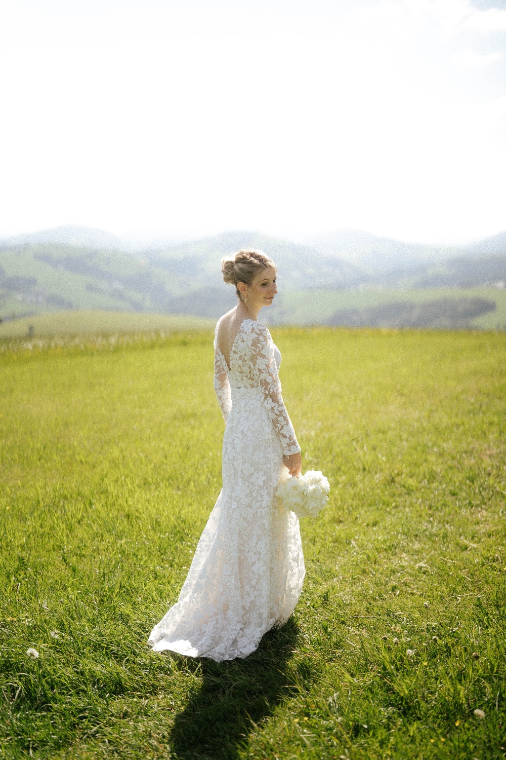 brautatelier ried_real bride_marlene plank_studio13 nicole haider_rosa clara_amado 9a129_1