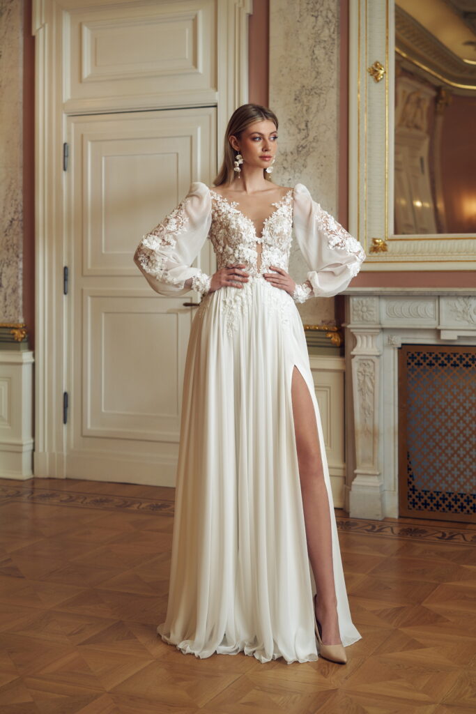 annais-brautatelier ried-giada-a-linie-chiffon-tuell-spitze-v-ruecken-langarm-ivory-vorne-2
